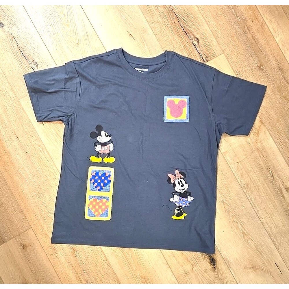 Disney Embroidered Mickey Mouse Minnie Shirt Women's XL Hearts Gray Travel Parks